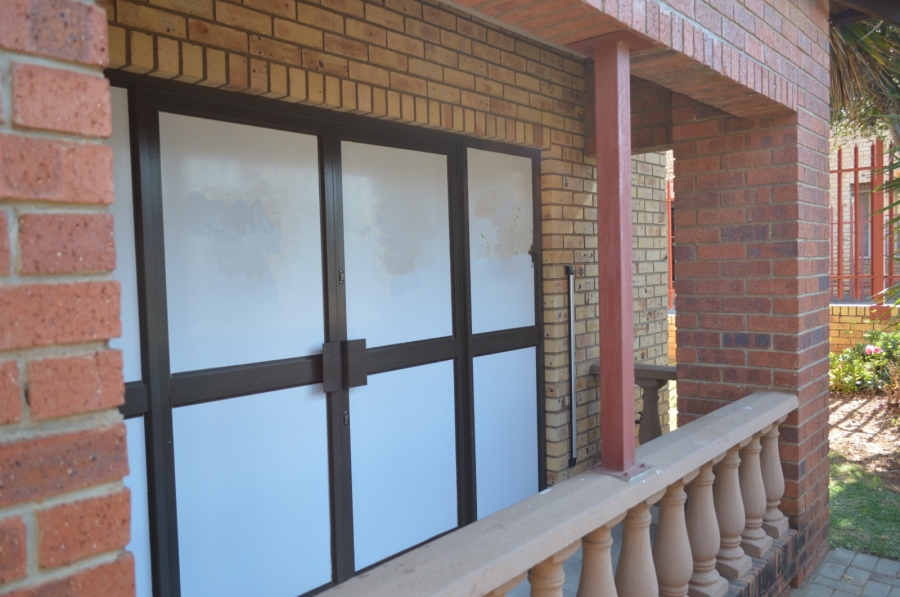 Commercial Property for Sale in Wilkoppies North West